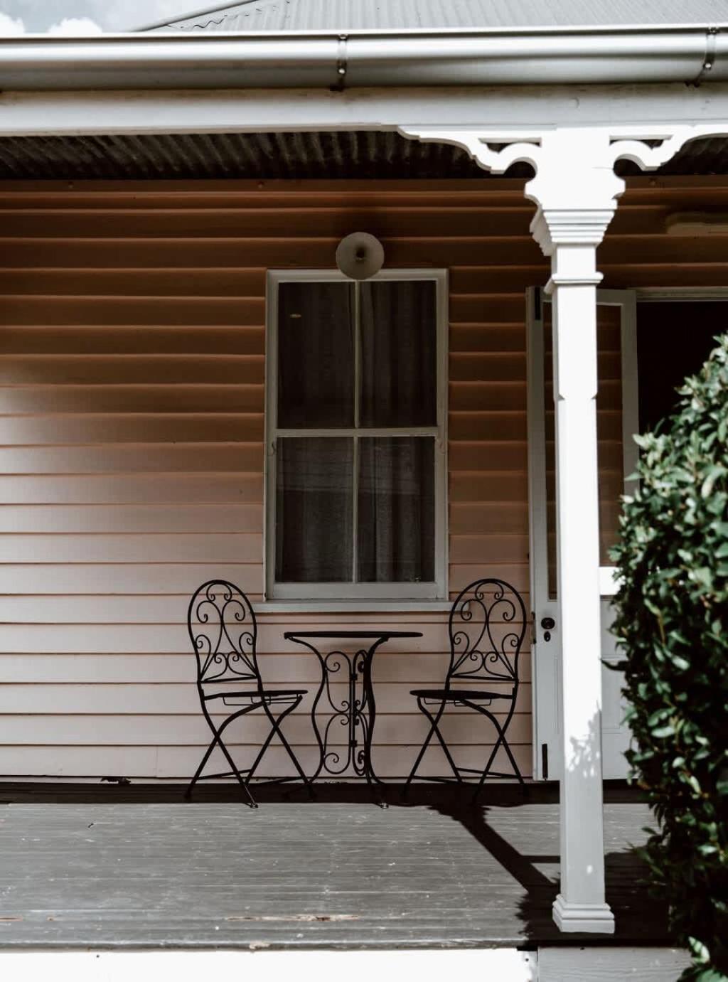 The Postman'S Cottage - Hinterland Luxury Montville Exterior photo